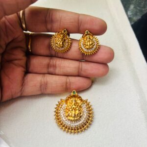 traditional laxmi devi pendant with real gold look
